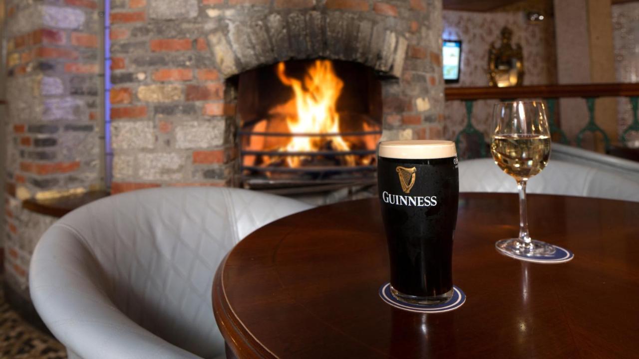 Lawlors Hotel Naas Exterior photo