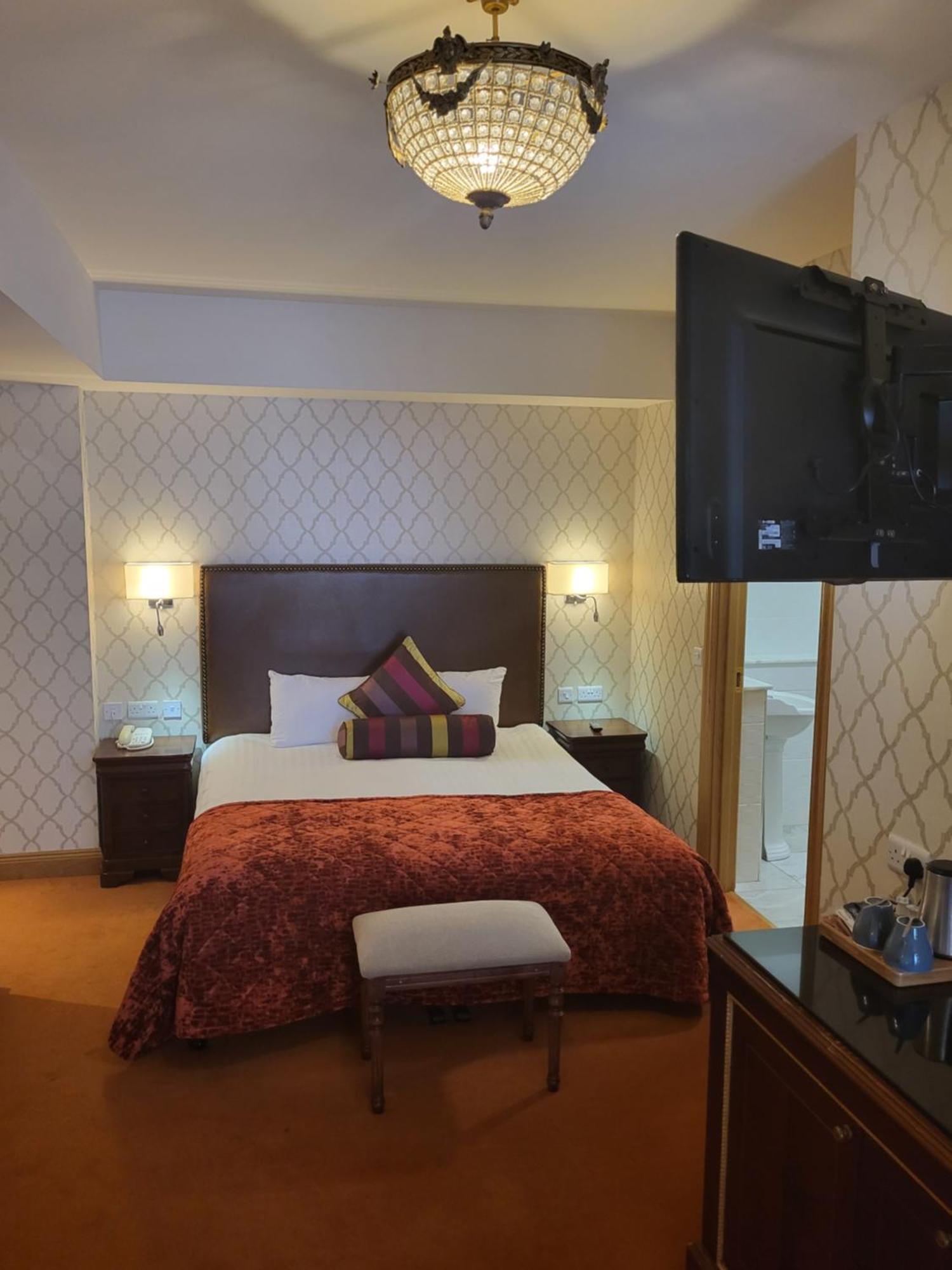 Lawlors Hotel Naas Exterior photo