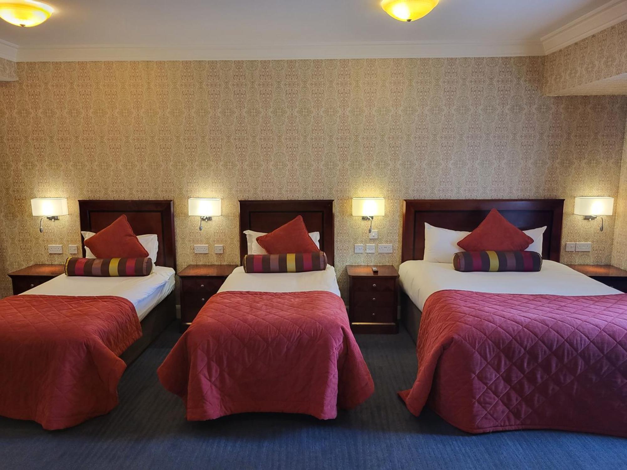 Lawlors Hotel Naas Exterior photo